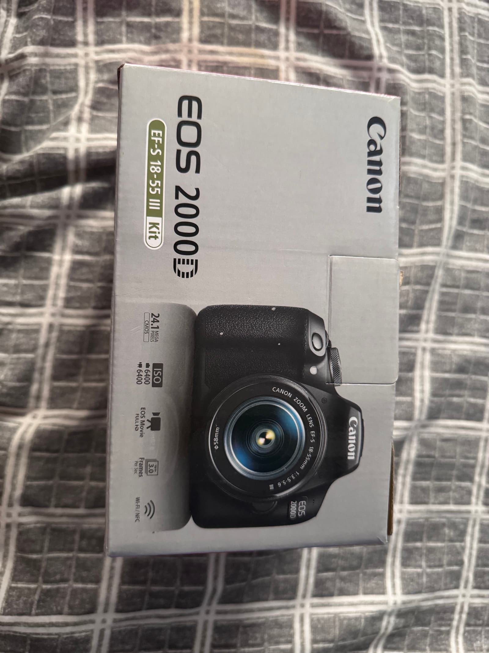 canon EOS 2000D EF-S 18-55 IlI Kit