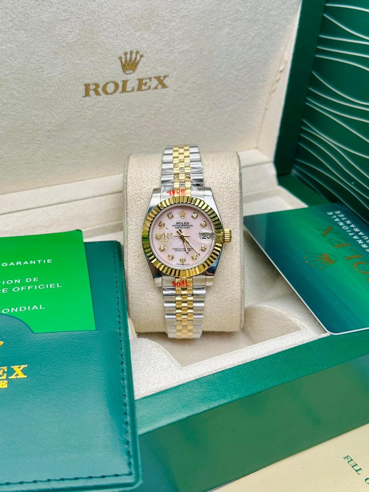 LADIES WATCH
