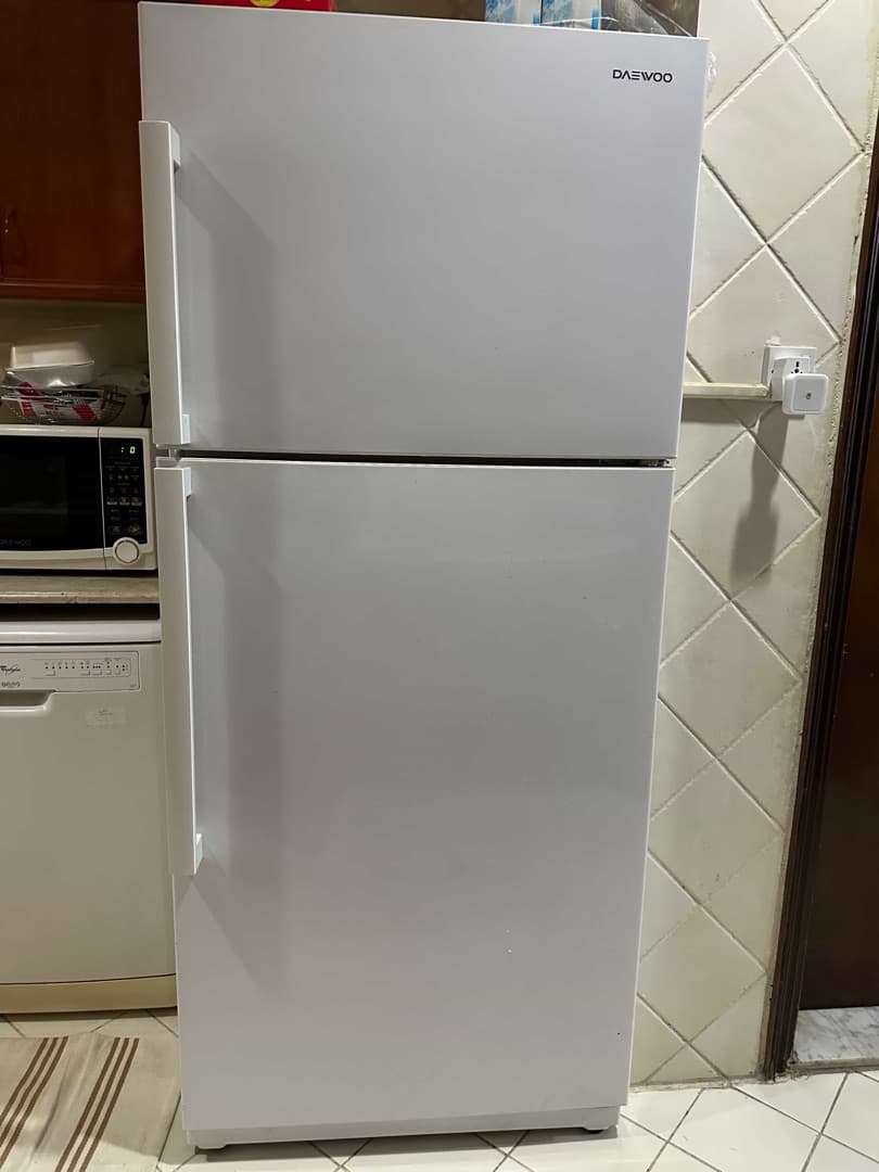 Daewoo 23CFT refrigerator for sale
