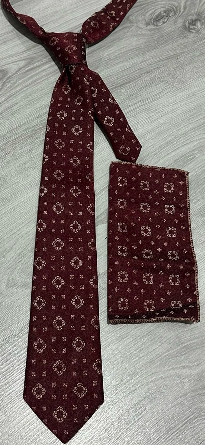 10 PREMIUM MEN’S TIES - 7 SILK