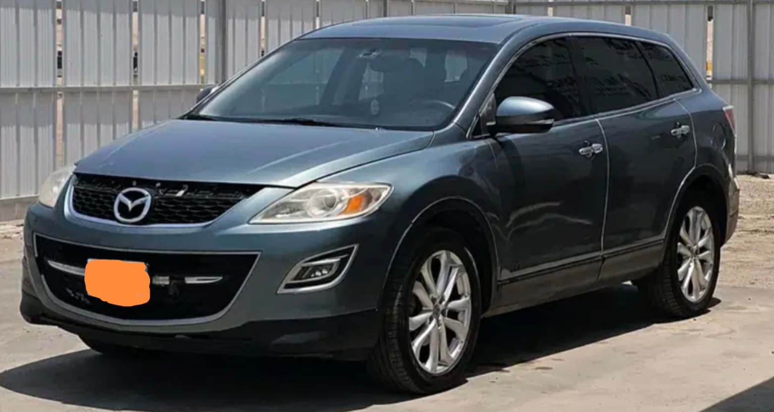 للبيع مازدا CX9 موديل 2012