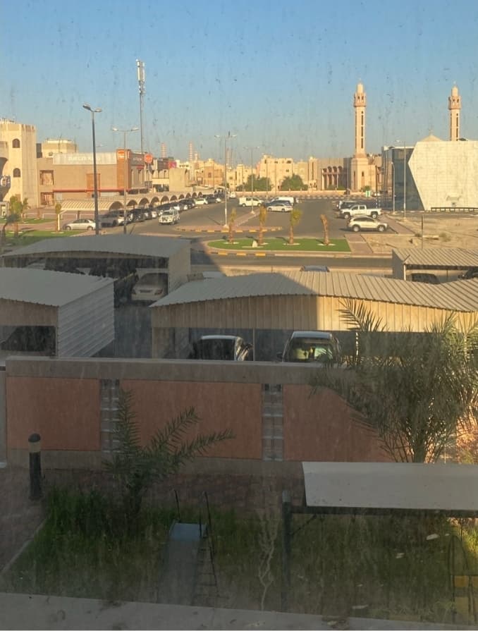للبيع أو البدل بيت حكومي دور شقه بجابر الاحمد