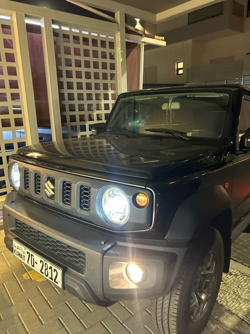 البيع سيارة سوزوكي جيمني ٢٠٢٣