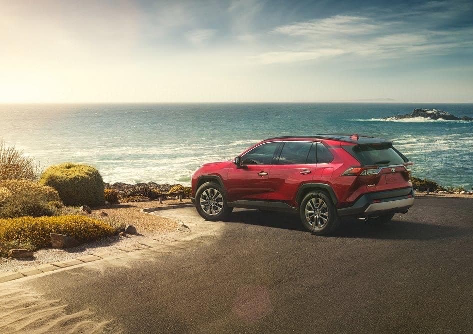 للبيع تويوتا RAV4 موديل 2020