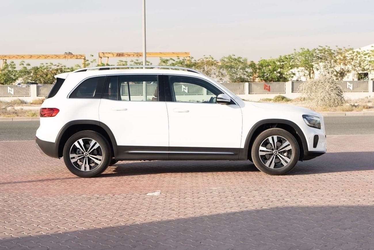 للبيع Mercedes-Benz GLB 200 موديل 2024
